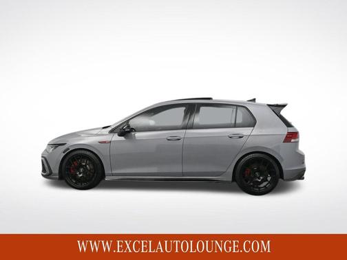 2024 Volkswagen Golf GTI 2.0T SE DSG