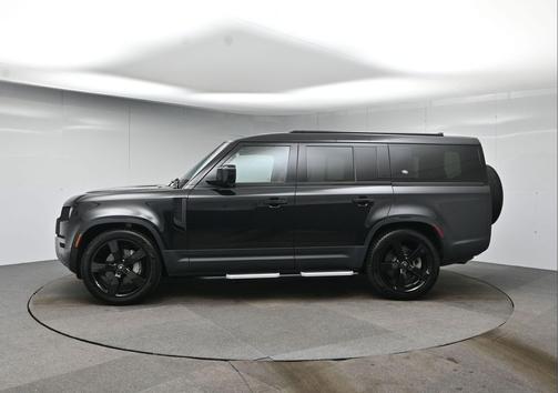 2024 Land Rover Defender 130 P300 S
