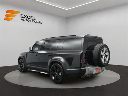 2024 Land Rover Defender 130 P300 S