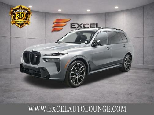 Frozen Pure Grey Metallic 2023 BMW X7 M60i