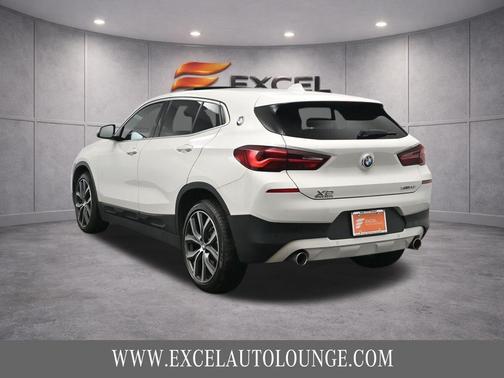 Alpine White 2022 BMW X2 xDrive28i
