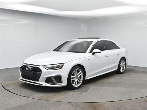 2022 Audi A4 45 S line Premium Plus