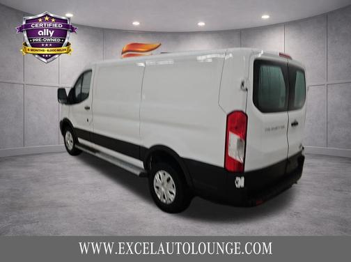 Oxford White 2024 Ford Transit-250 Base