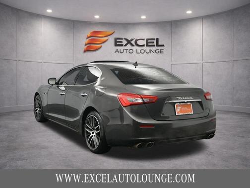 2017 Maserati Ghibli Base