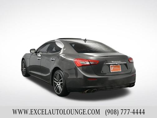 2017 Maserati Ghibli Base