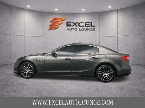 2017 Maserati Ghibli Base