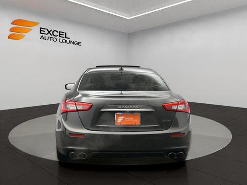 2017 Maserati Ghibli Base