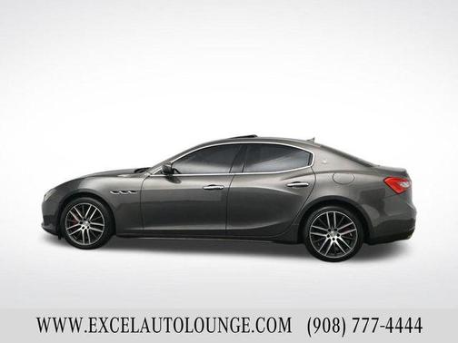 2017 Maserati Ghibli Base