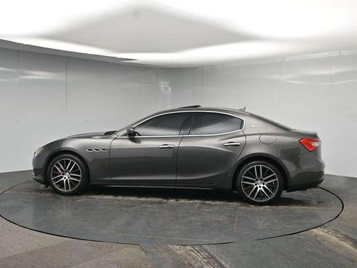 2017 Maserati Ghibli Base