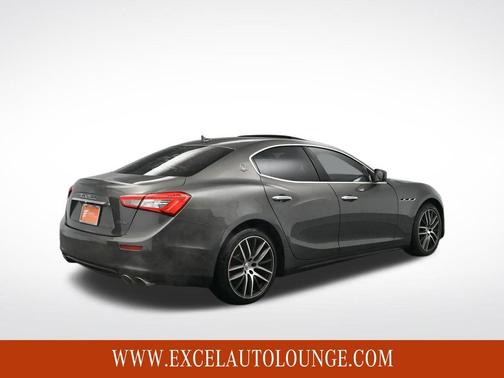 2017 Maserati Ghibli Base