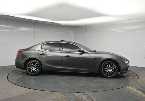 2017 Maserati Ghibli Base