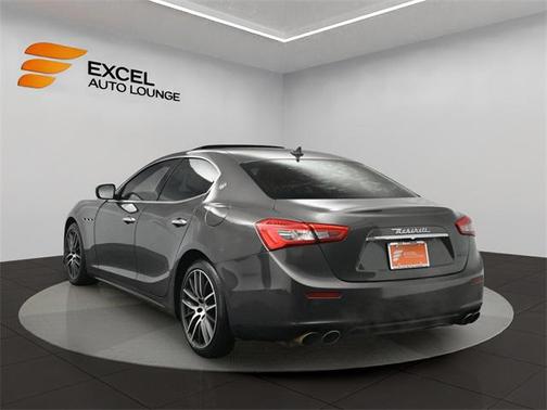 2017 Maserati Ghibli Base