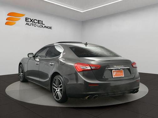 2017 Maserati Ghibli Base