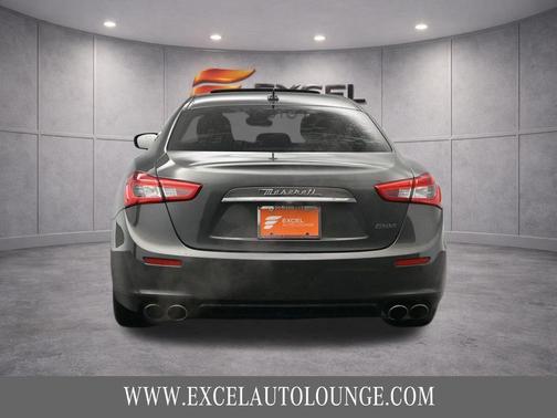 2017 Maserati Ghibli Base