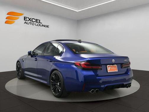 2022 BMW M5 Base