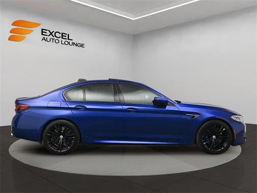 2022 BMW M5 Base