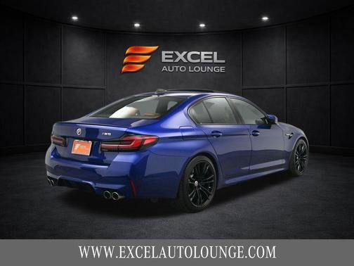 2022 BMW M5 Base