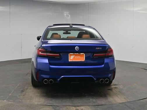 2022 BMW M5 Base