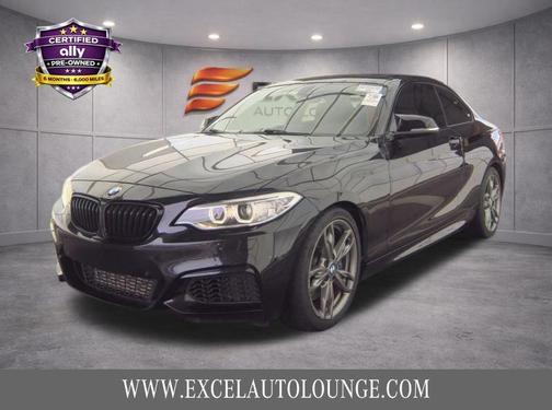 Black Sapphire Metallic 2016 BMW M2 Base