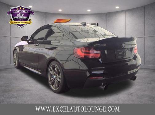 Black Sapphire Metallic 2016 BMW M2 Base
