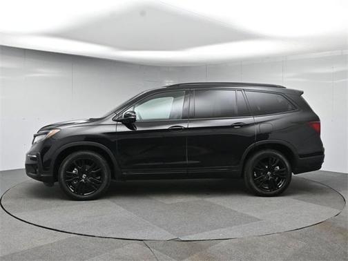 2022 Honda Pilot AWD Black Edition