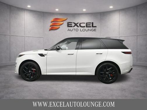 Fuji White 2023 Land Rover Range Rover Sport SE