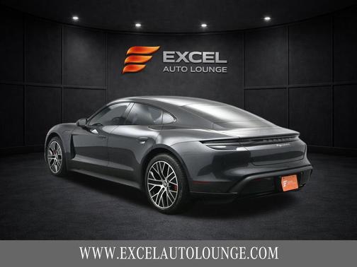 2022 Porsche Taycan 4S