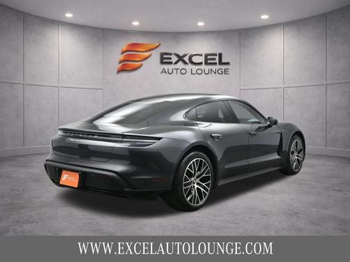 2022 Porsche Taycan 4S