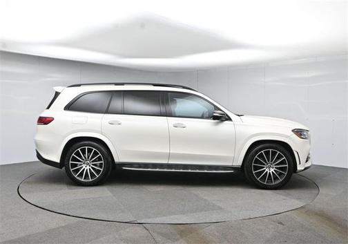 2022 Mercedes-Benz GLS 450 4MATIC