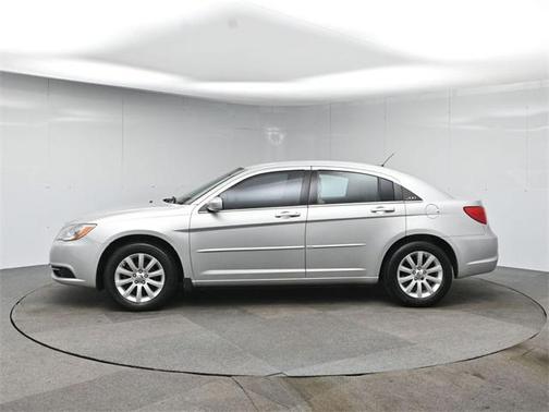 2012 Chrysler 200 Touring