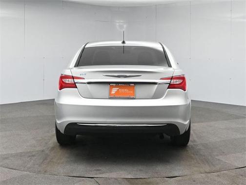 2012 Chrysler 200 Touring