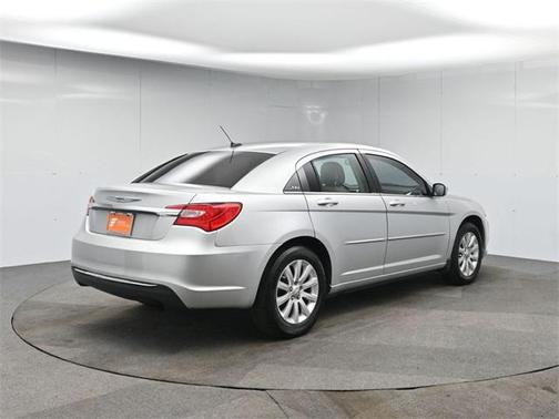 2012 Chrysler 200 Touring