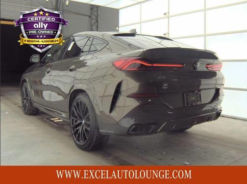 2020 BMW X6 M50i