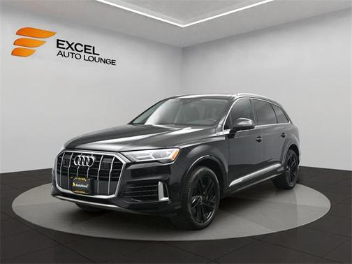 2022 Audi Q7 55 Premium Plus