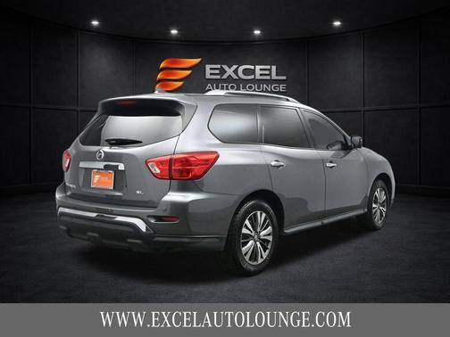 2020 Nissan Pathfinder SL 2WD