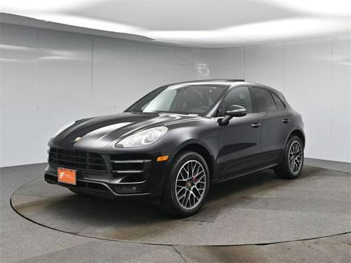 2015 Porsche Macan Turbo