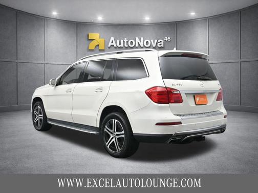 White 2016 Mercedes-Benz GL-Class 4MATIC