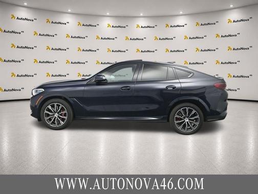Carbon Black Metallic 2023 BMW X6 M50i