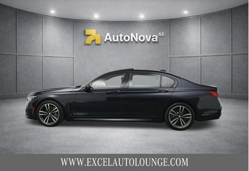 Carbon Black Metallic 2020 BMW 750 i xDrive