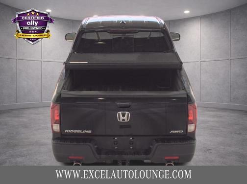 Crystal Black Pearl 2023 Honda Ridgeline RTL
