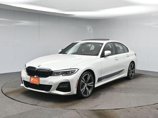 2021 BMW 330 xDrive