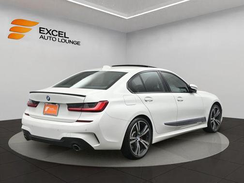2021 BMW 330 xDrive