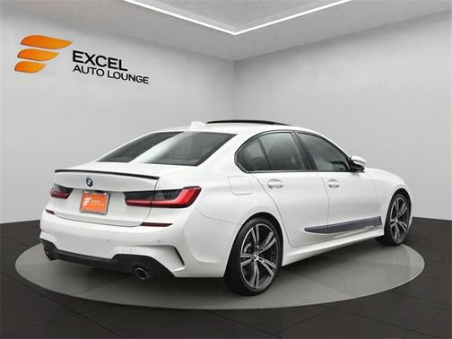 2021 BMW 330 xDrive