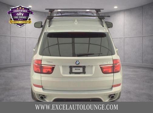 Titanium Silver Metallic 2012 BMW X5 xDrive35d
