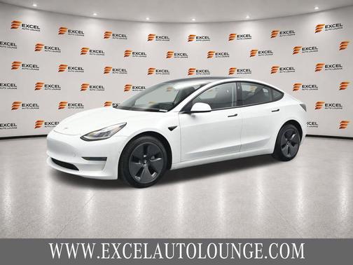 Pearl White Multi-Coat 2021 Tesla Model 3 Long Range
