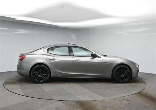2019 Maserati Ghibli Base