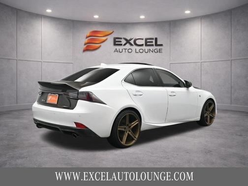 2018 Lexus IS 300 Base