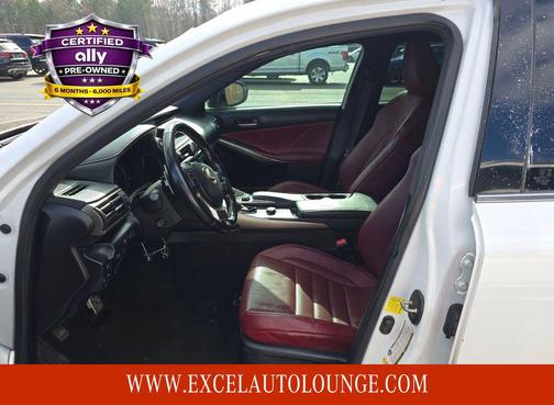 2018 Lexus IS 300 Base