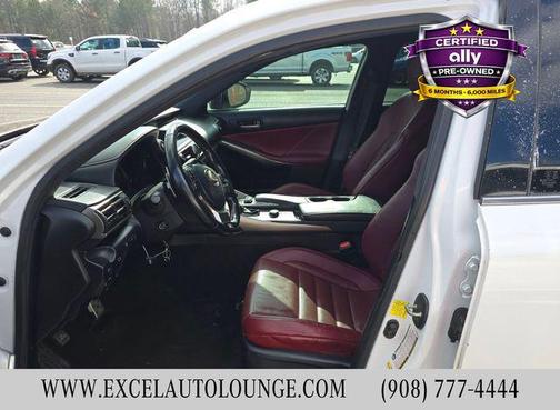 2018 Lexus IS 300 Base