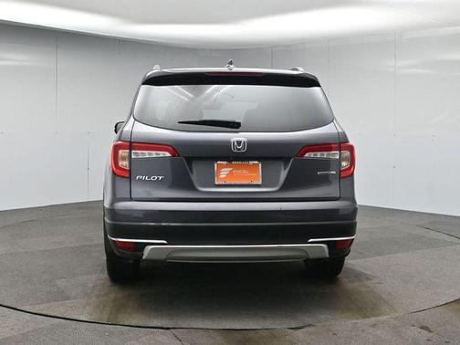 2020 Honda Pilot Touring 8-Passenger